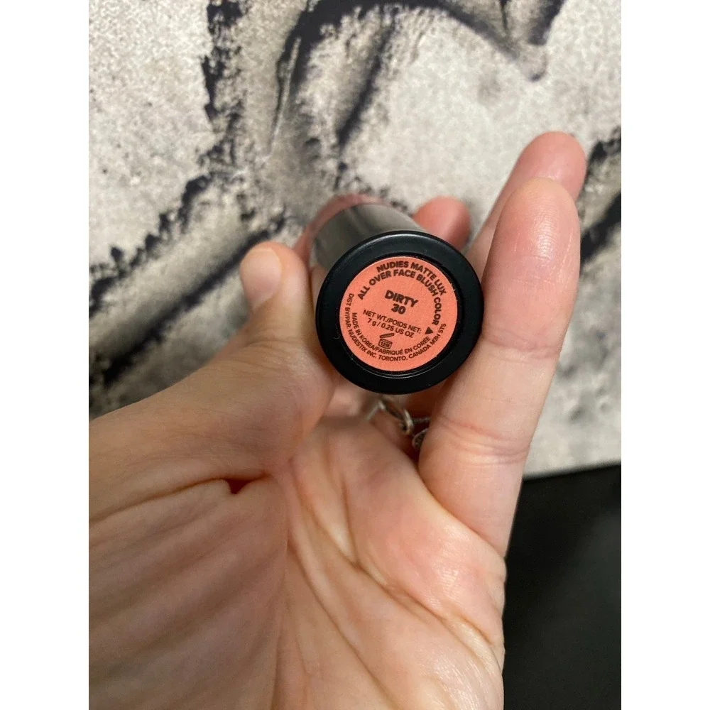NUDESTIX Dirty 30 Blush stick Glamzilla Nudies Matte Lux